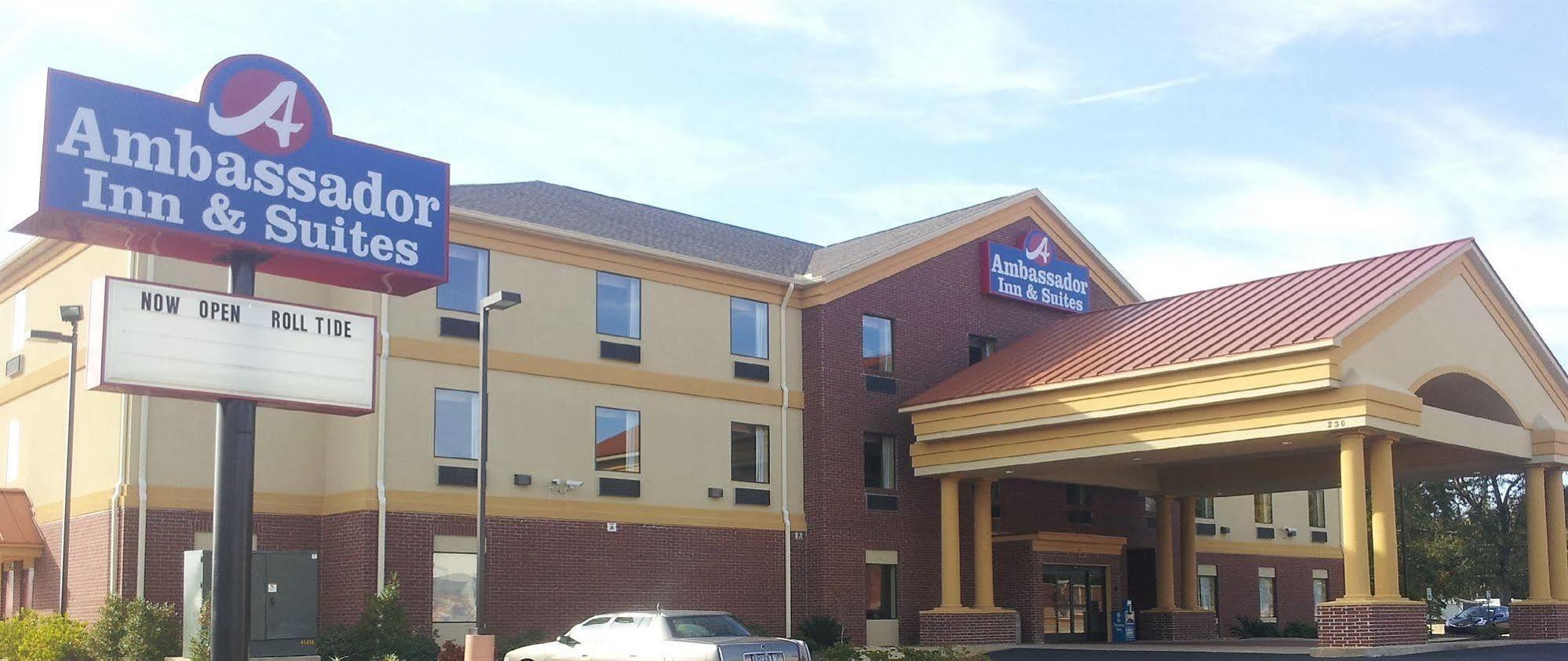 Ambassador Inn & Suites Tuscaloosa Exterior photo